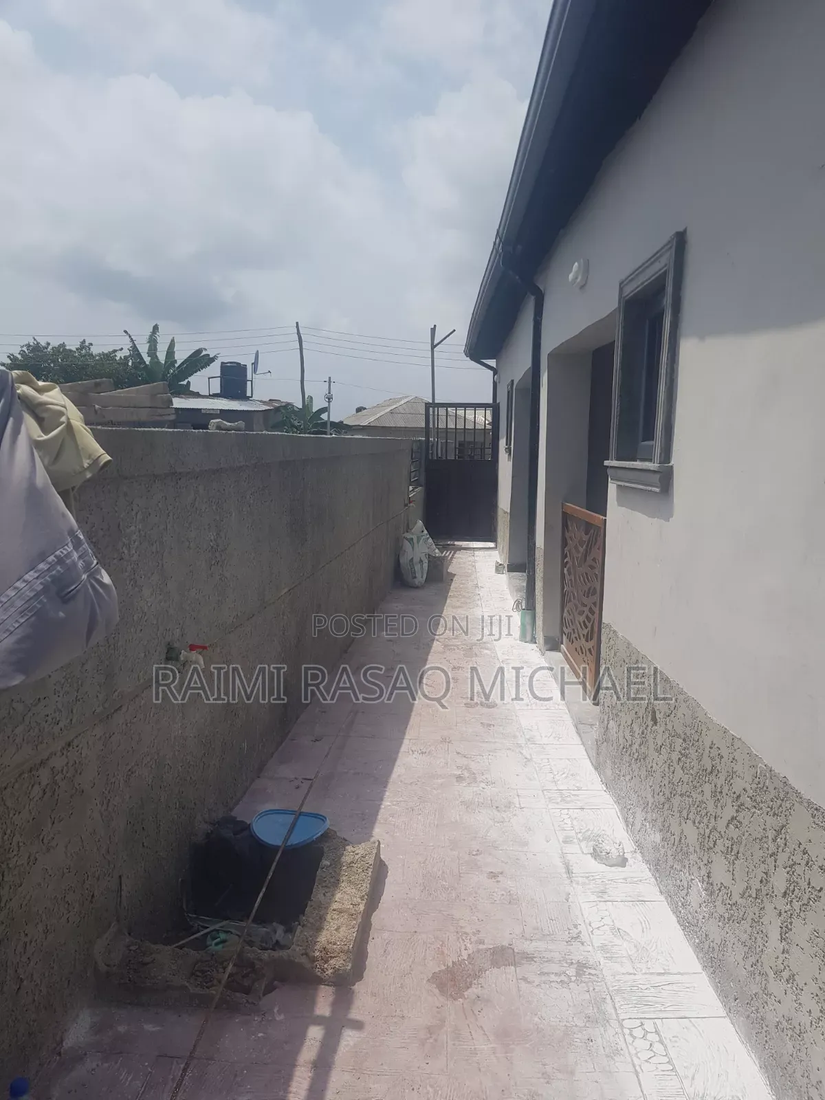 Furnished Mini Flat in Yaba Tech Estate, Awoyaya for rent