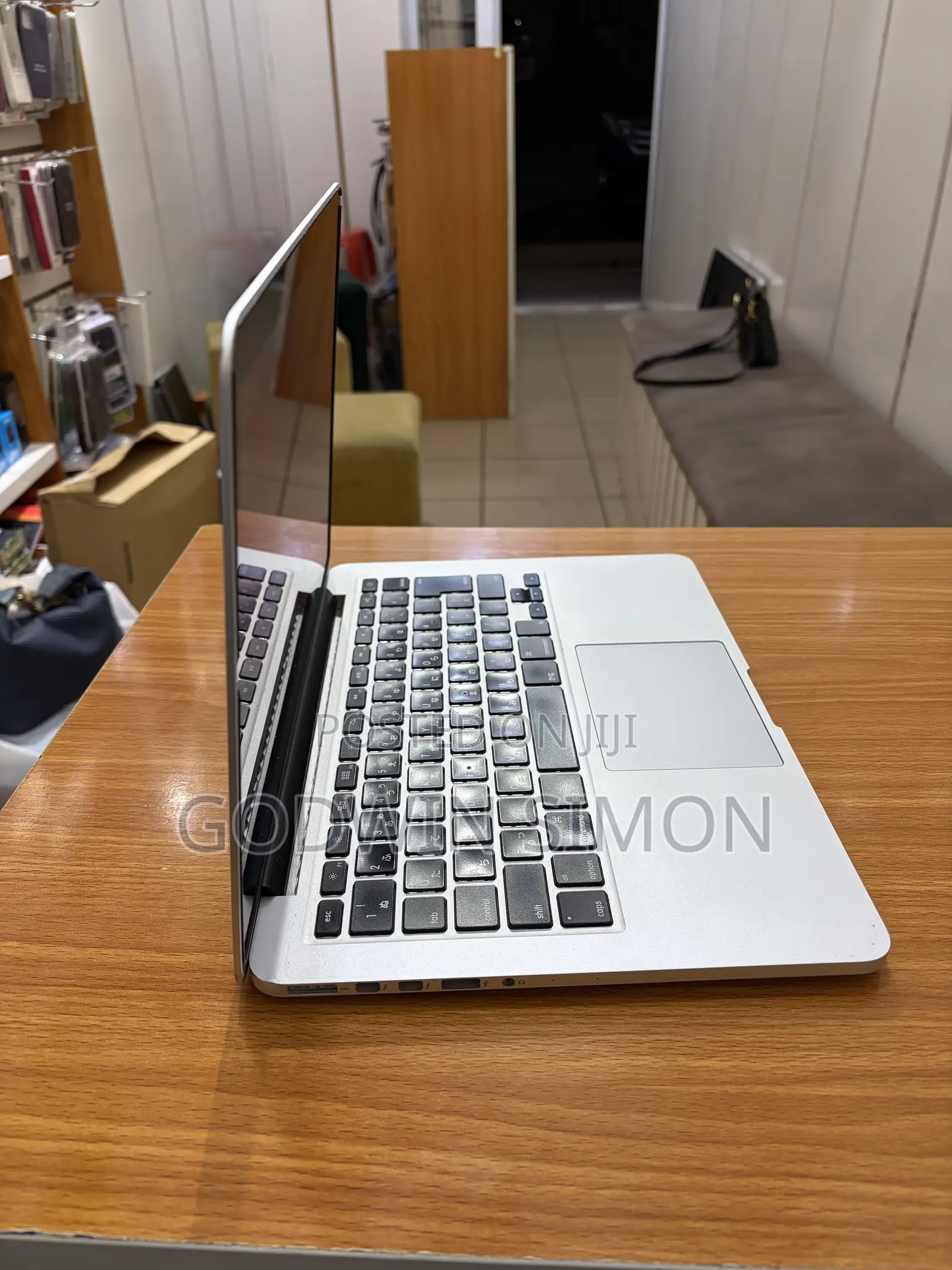 Laptop Apple MacBook Pro 2015 8GB Intel Core i5 SSD 500GB