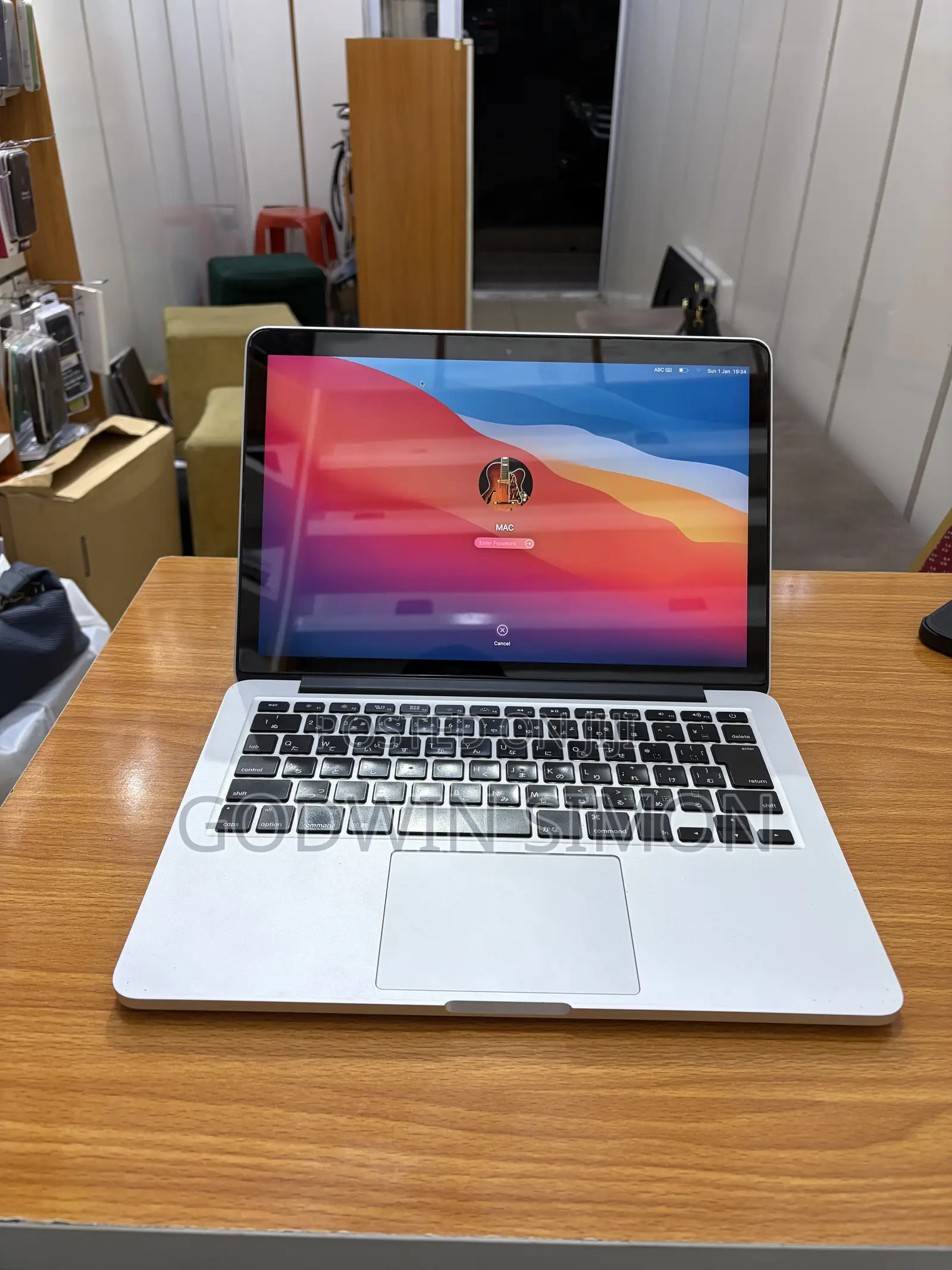 Laptop Apple MacBook Pro 2015 8GB Intel Core i5 SSD 500GB