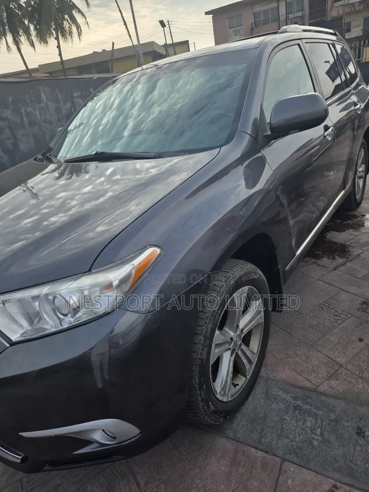 Toyota Highlander Limited 2012 Gray