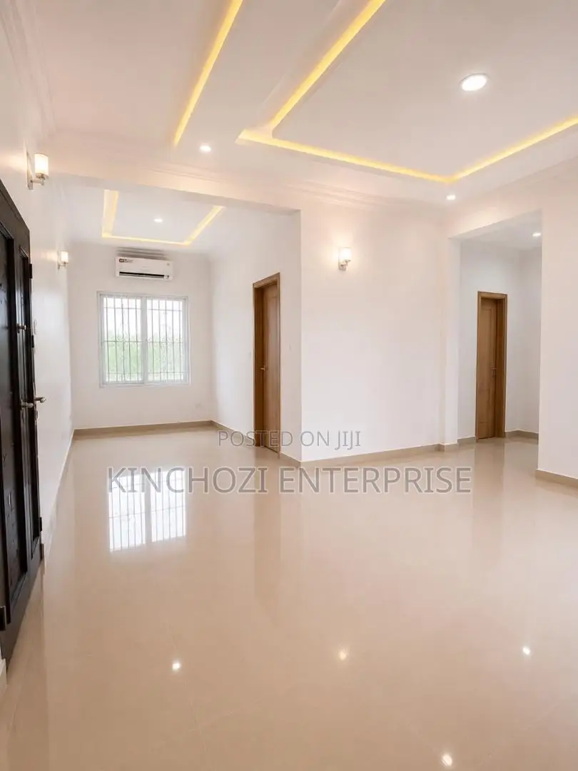 2bdrm Apartment in Lekki Enclave, Ikate for rent