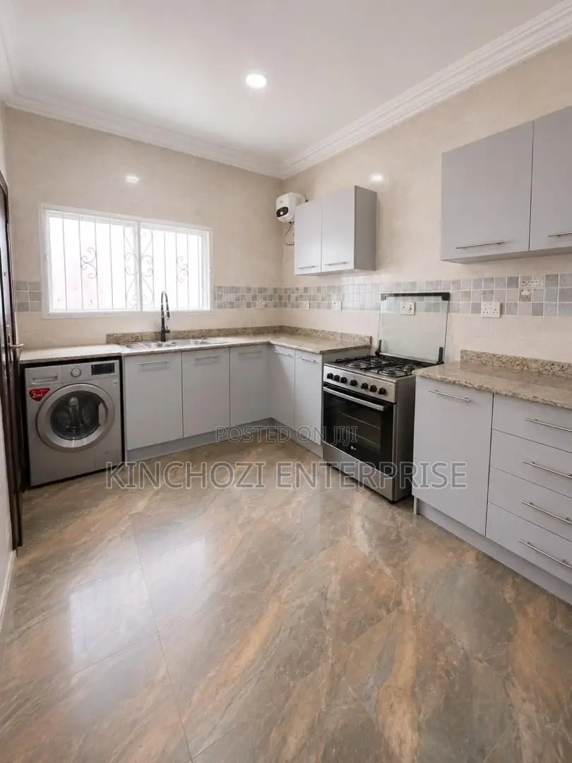 2bdrm Apartment in Lekki Enclave, Ikate for rent