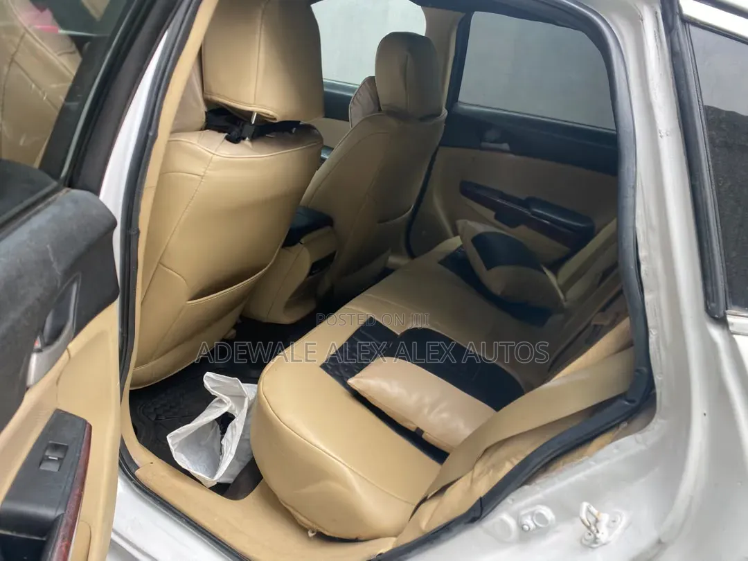 Honda Accord Crosstour 2010 White