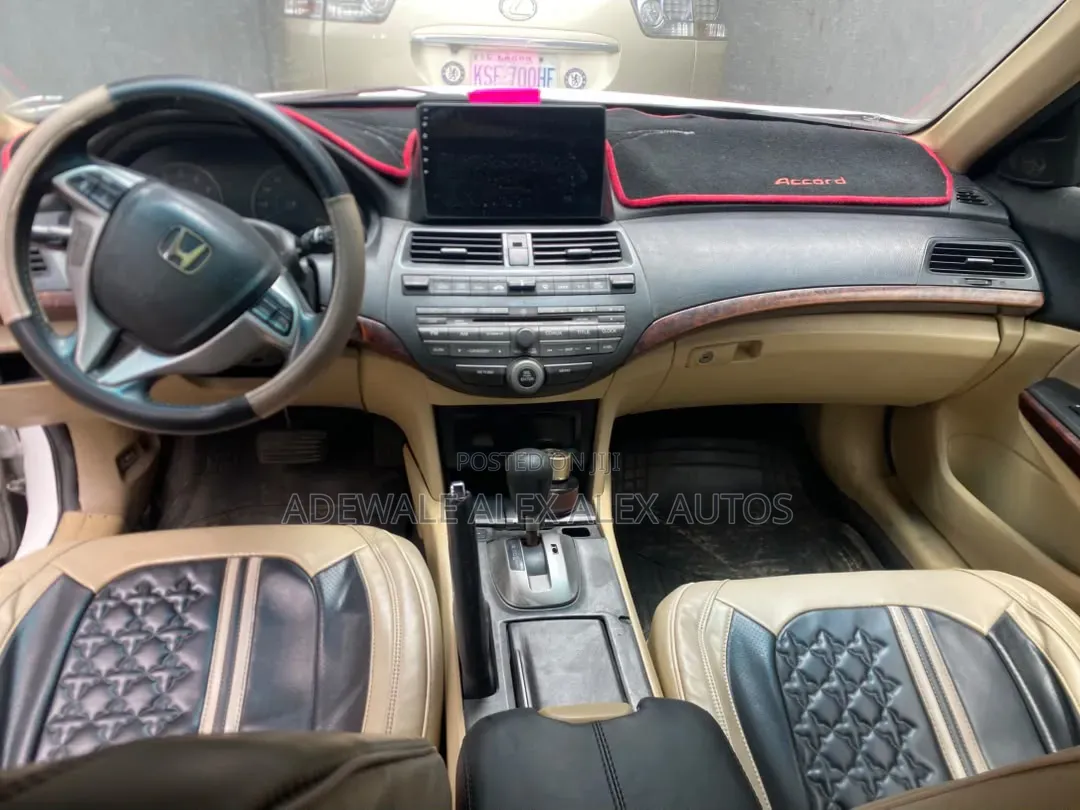 Honda Accord Crosstour 2010 White