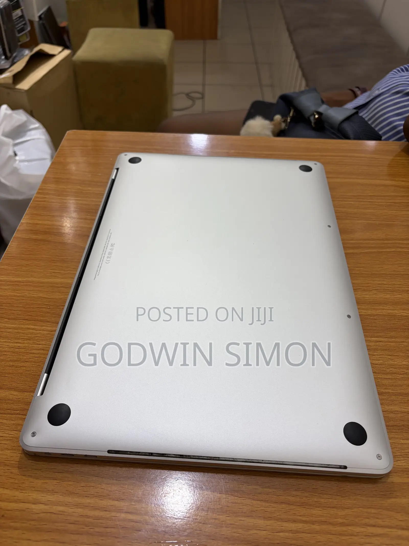 Laptop Apple MacBook Pro 2018 16GB Intel Core i7 SSD 256GB
