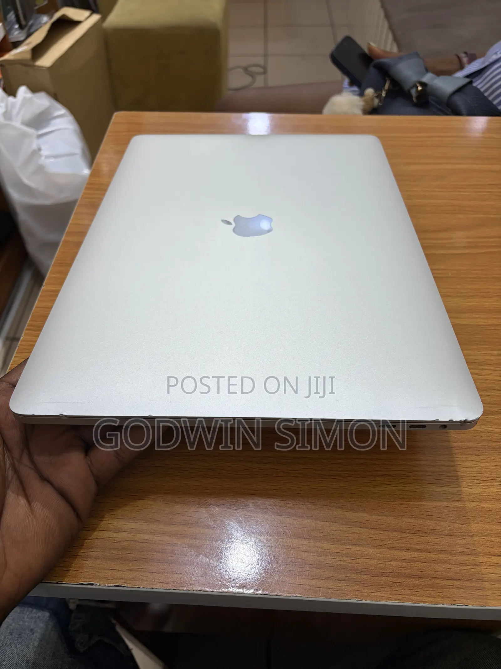 Laptop Apple MacBook Pro 2018 16GB Intel Core i7 SSD 256GB