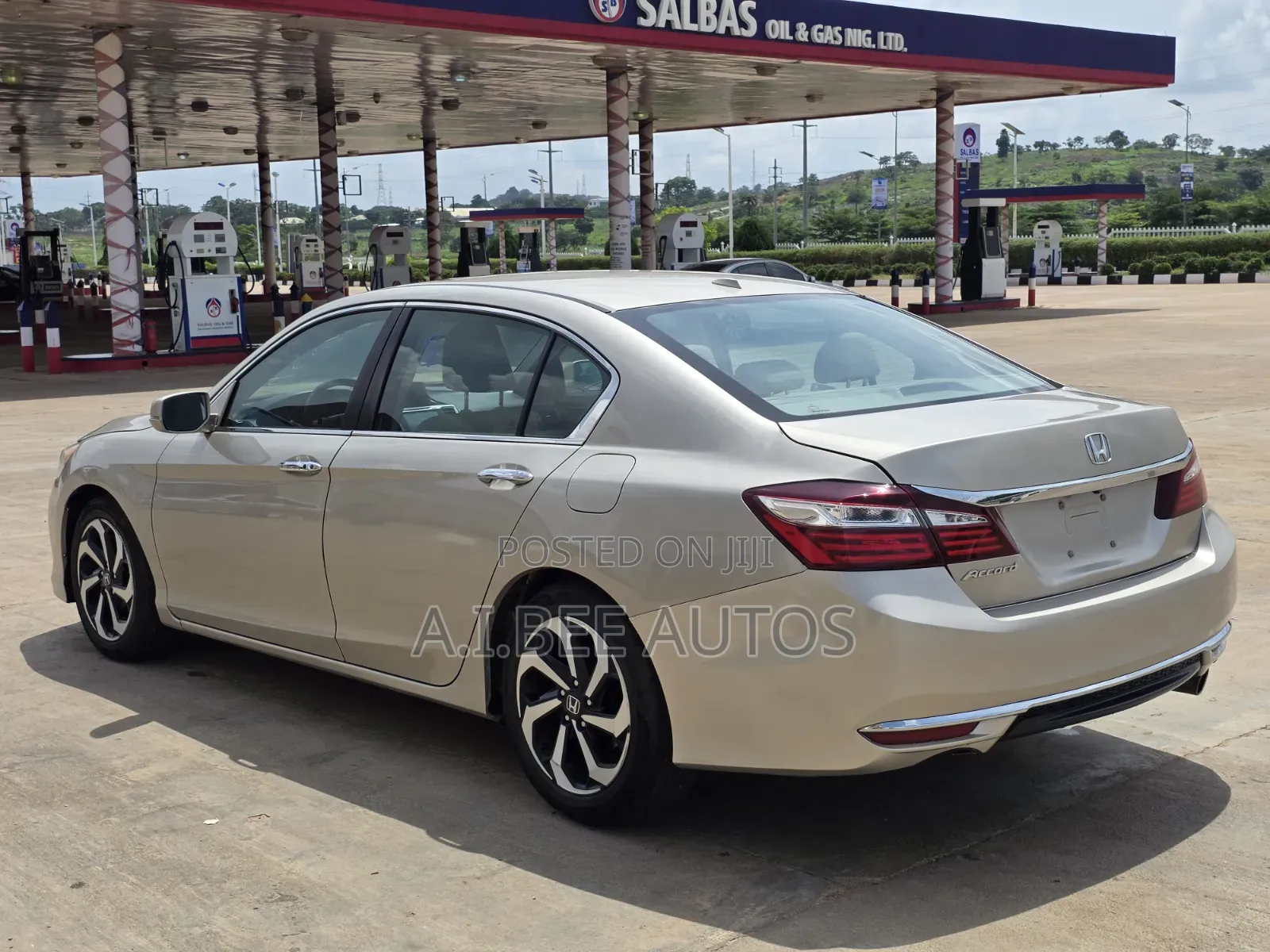Honda Accord EX-L 4dr Sedan FWD (2.4L 4cyl 2A) 2017 Gold