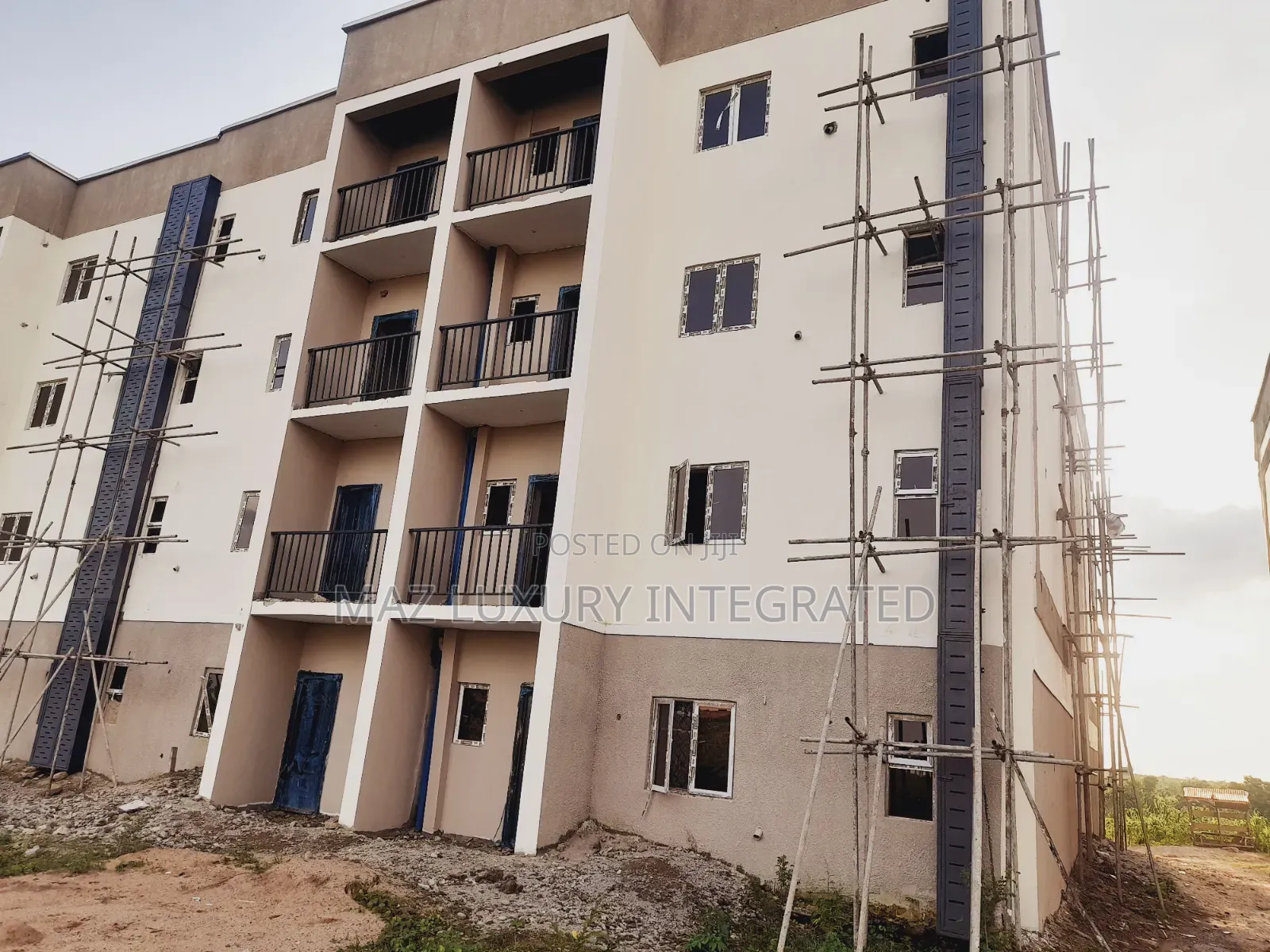 2bdrm Block of Flats in Life Camp for sale