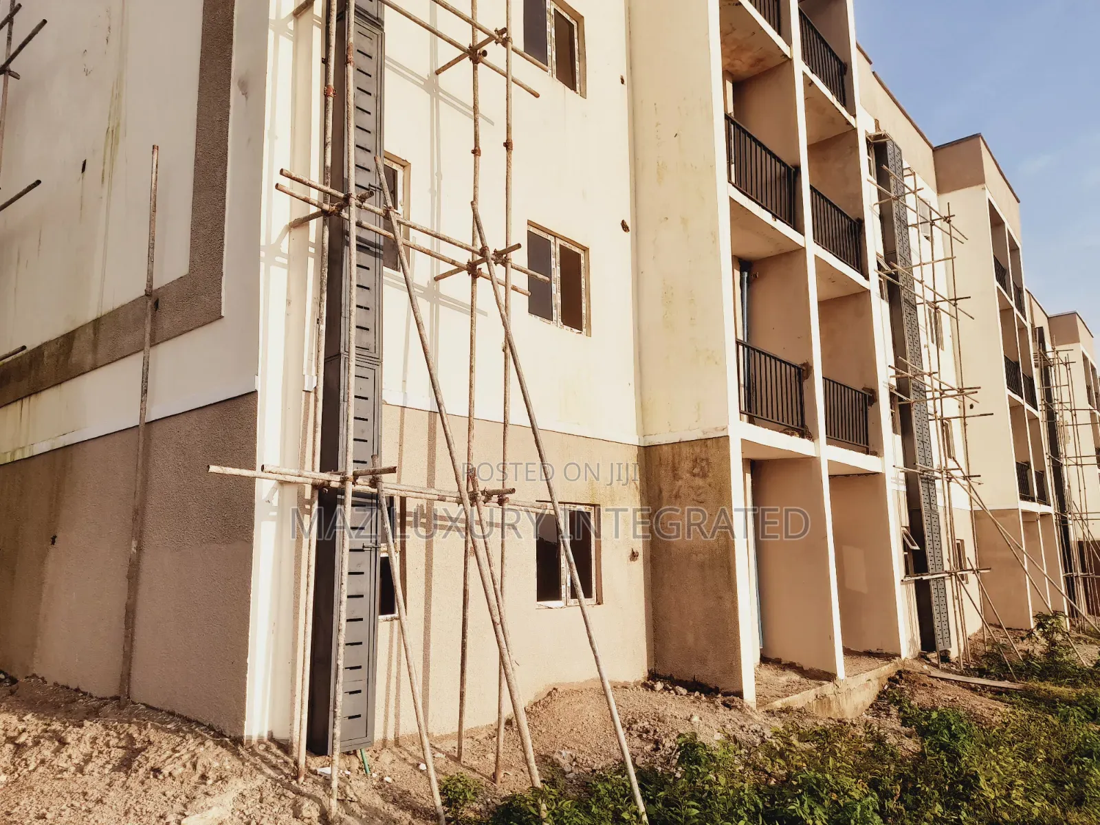 2bdrm Block of Flats in Life Camp for sale