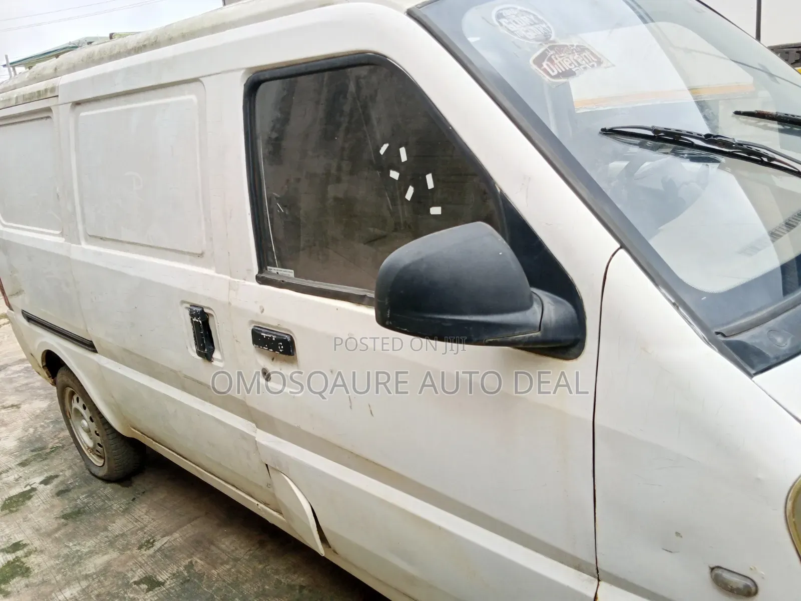 Chevrolet 3500 2005 White