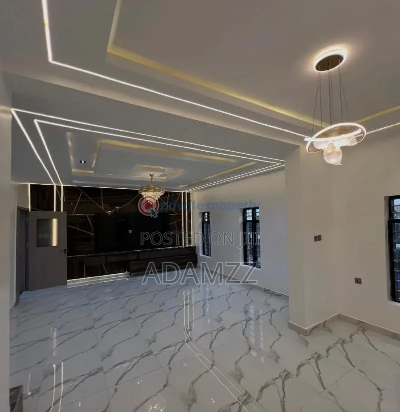4bdrm Duplex in Enugu for sale