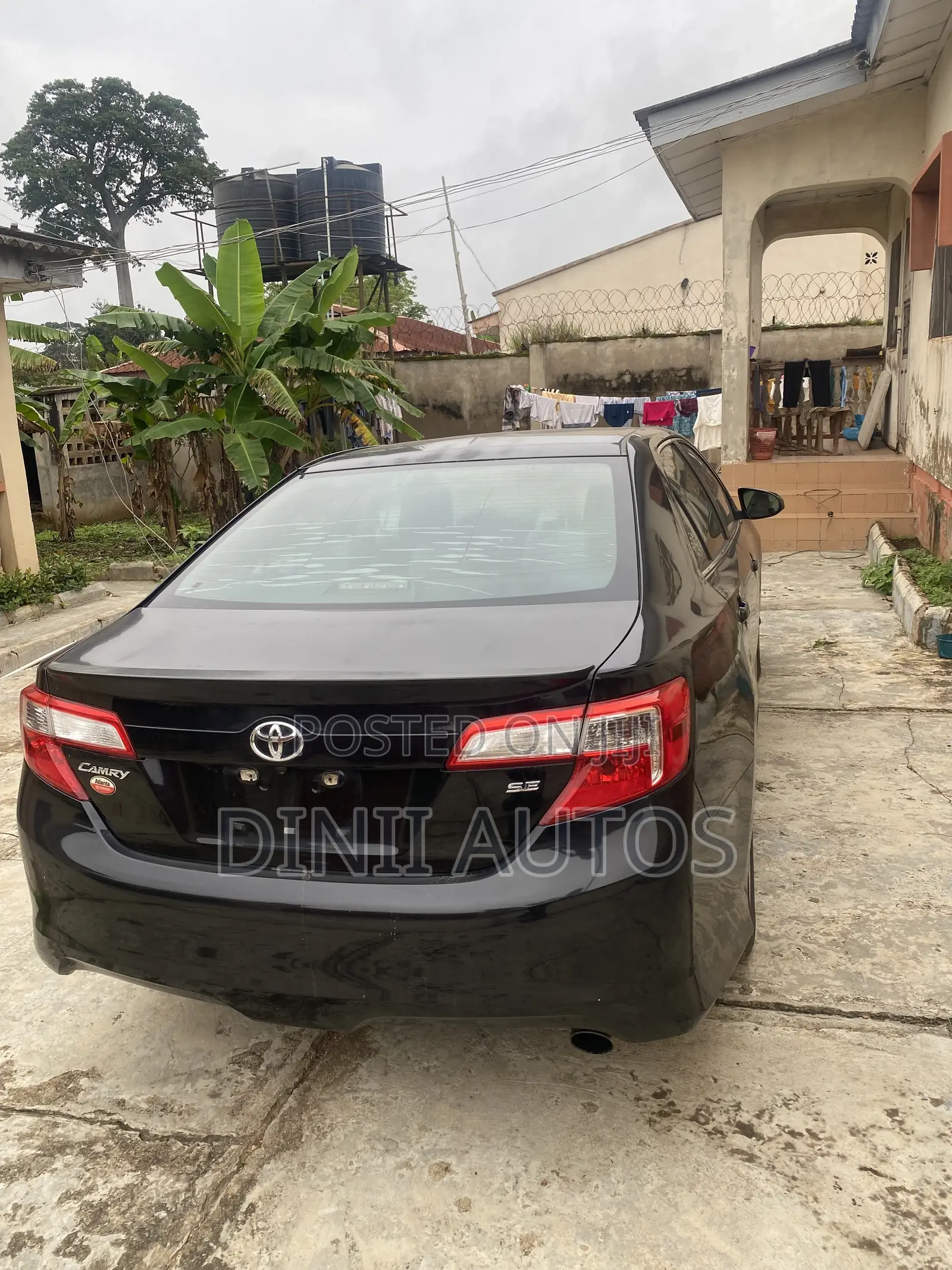 Toyota Camry SE 4dr Sedan (2.5L 4cyl 6A) 2012 Black