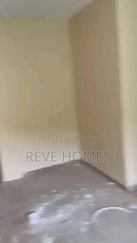 2bdrm Block of Flats in Oworonshoki / Gbagada for rent