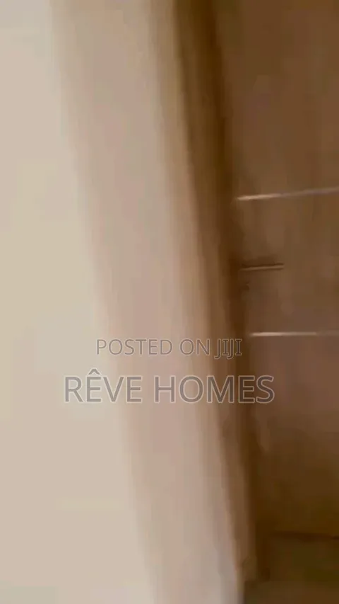 2bdrm Block of Flats in Oworonshoki / Gbagada for rent