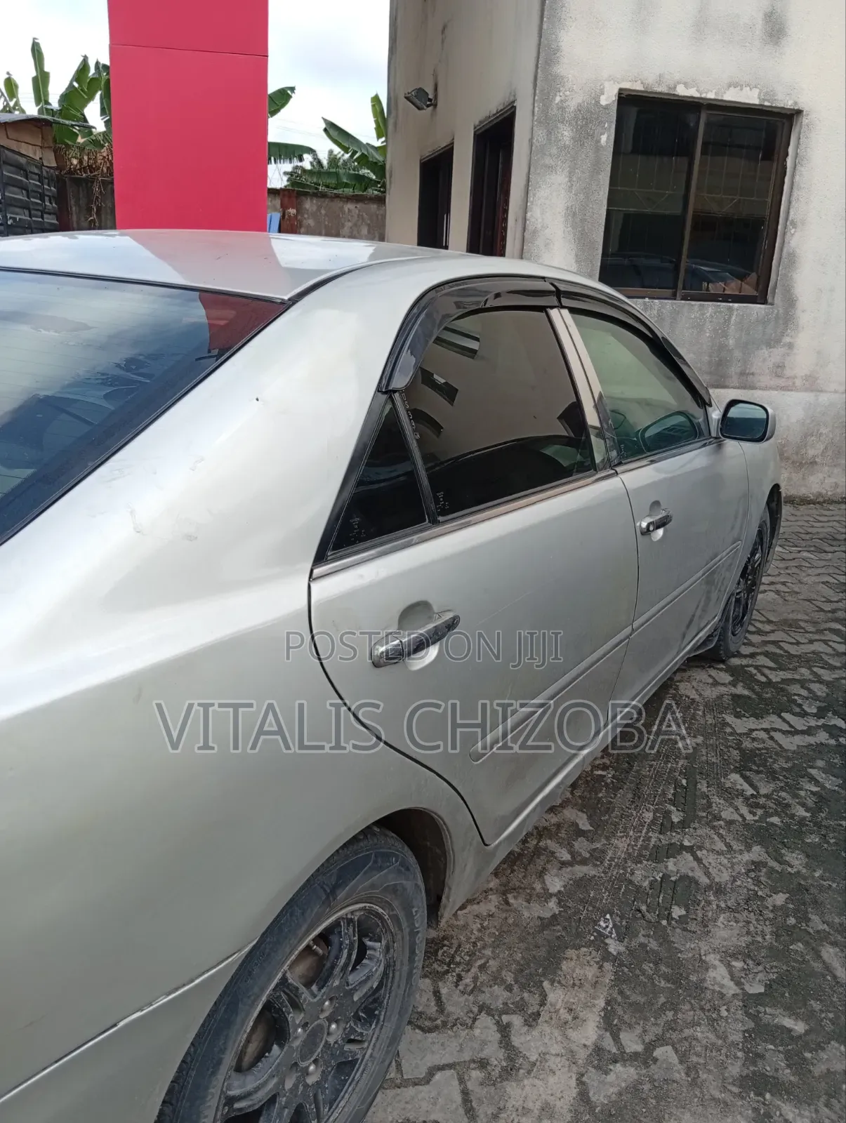 Toyota Camry 2004 Gold