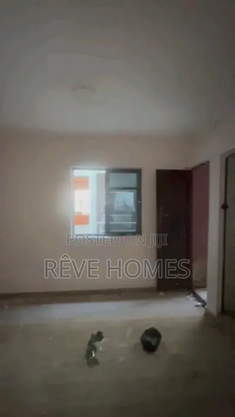 Studio Apartment in Bariga / Shomolu for rent