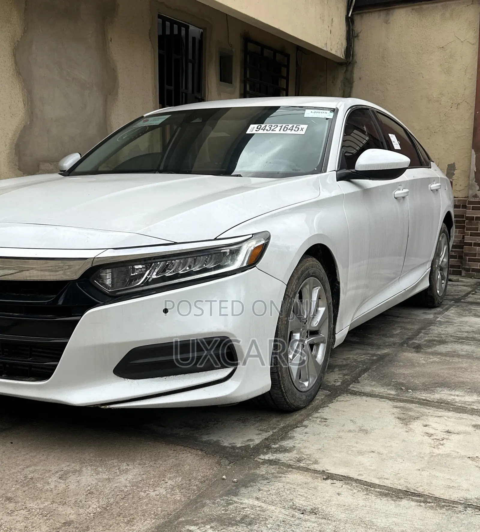 Honda Accord 2018 White