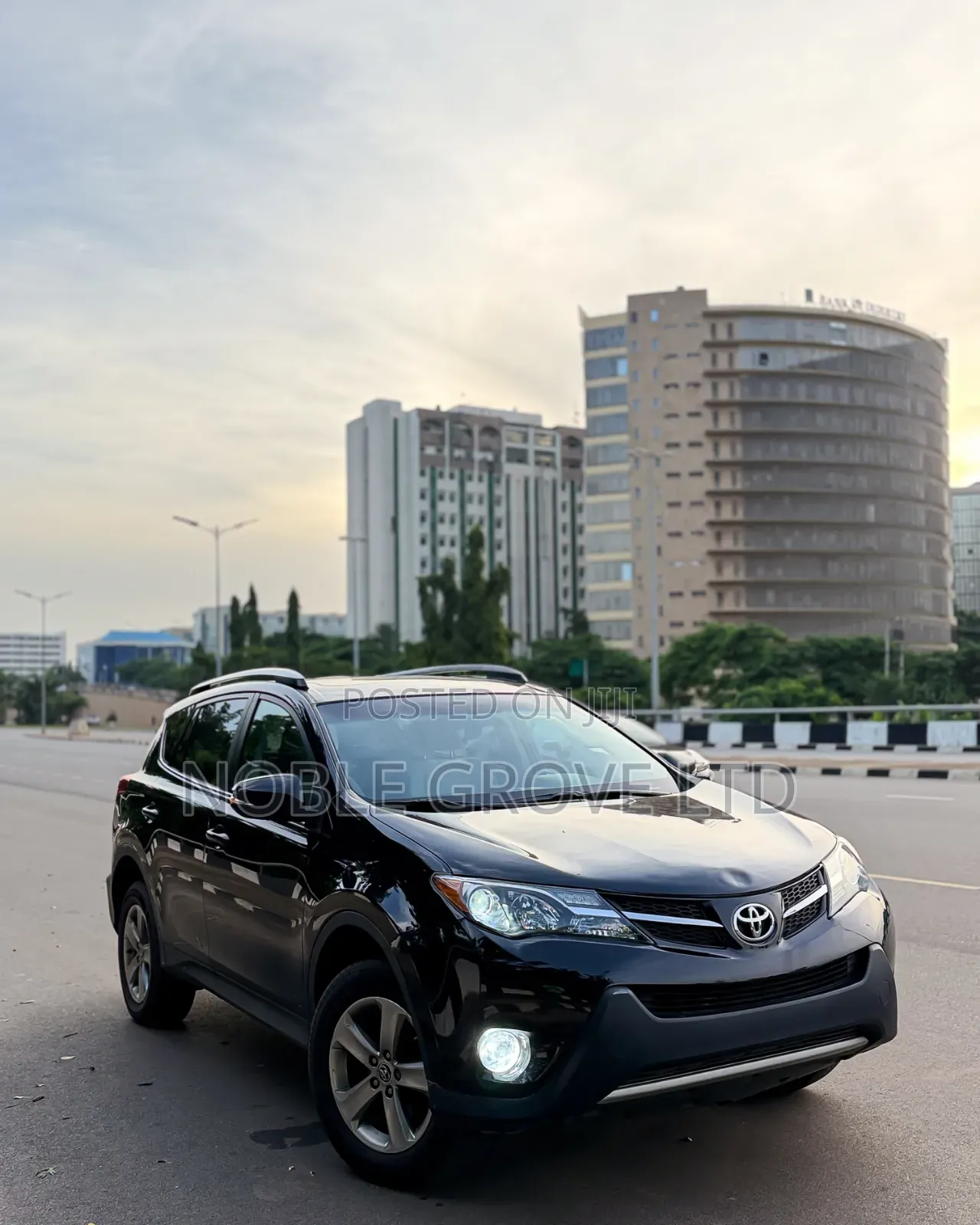 Toyota RAV4 2015 Black