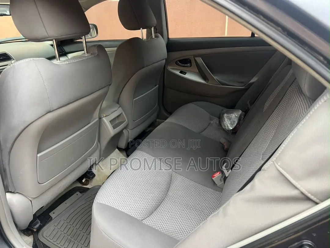 Toyota Camry 2008 Gray