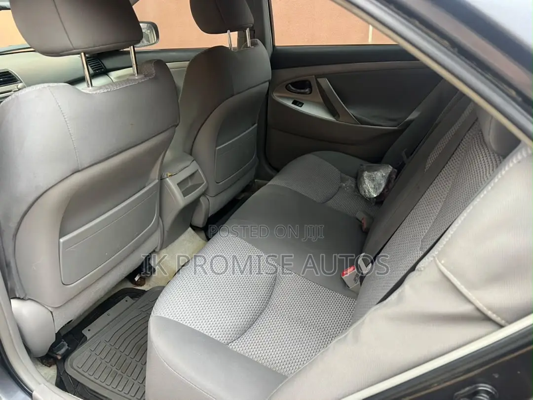 Toyota Camry 2008 Gray