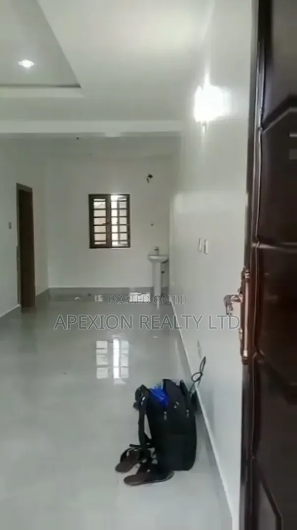 2bdrm Apartment in Texas Estate, Elelenwo for rent