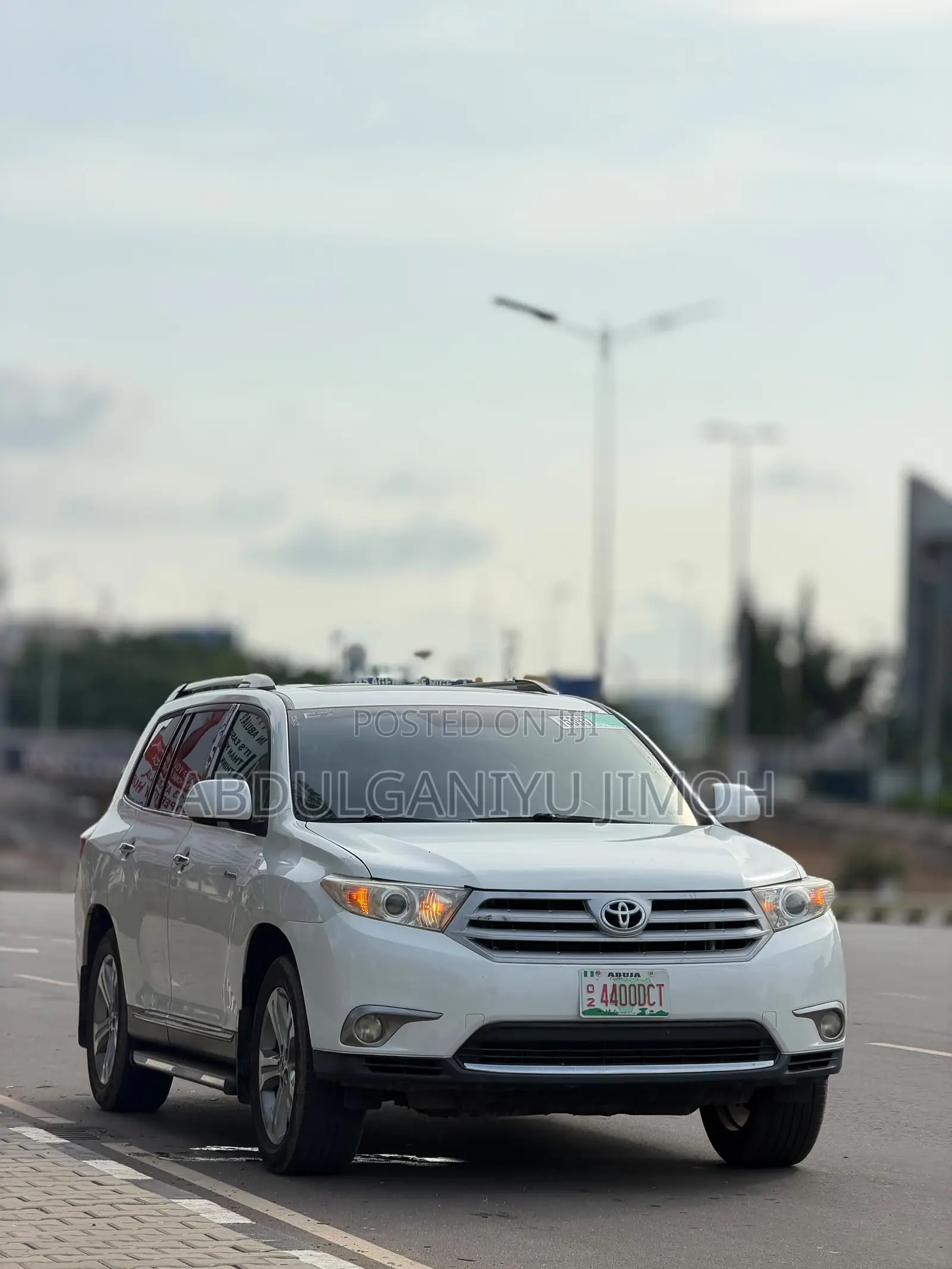 Toyota Highlander Limited 3.5l 4WD 2013 White