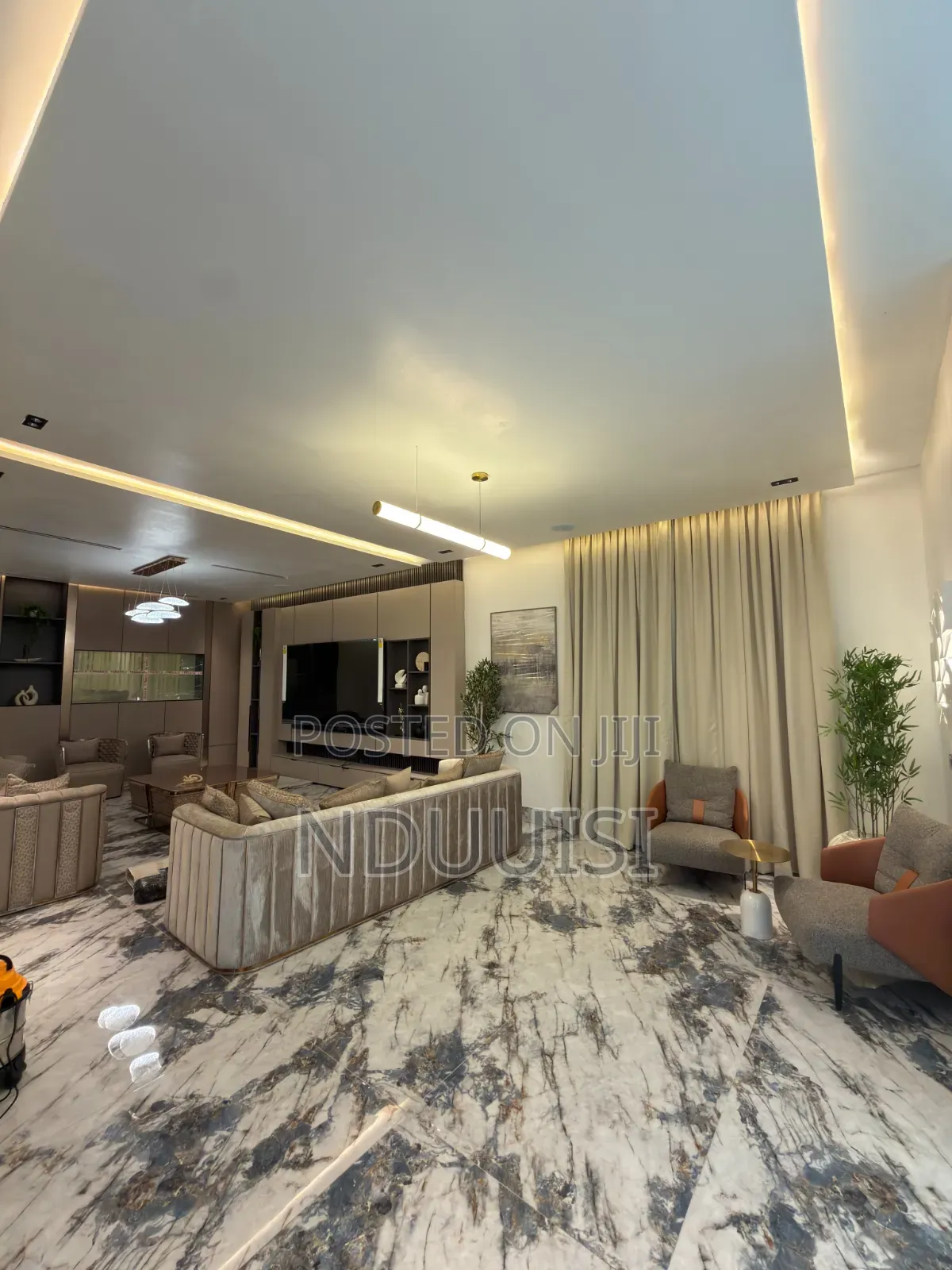 Furnished 5bdrm Duplex in Asokoro for sale