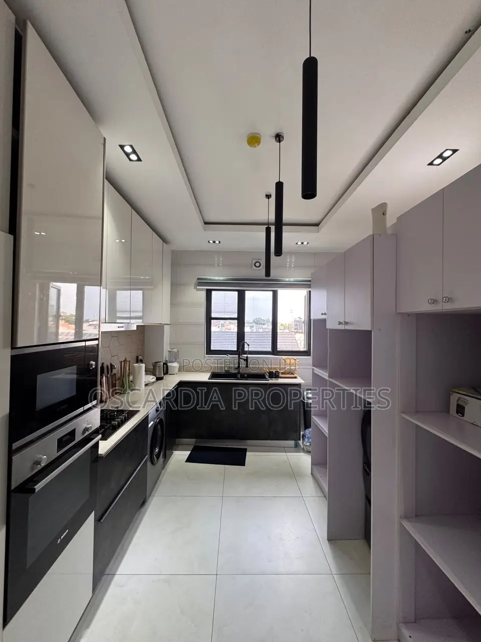 Furnished 4bdrm Maisonette in Parkview for sale