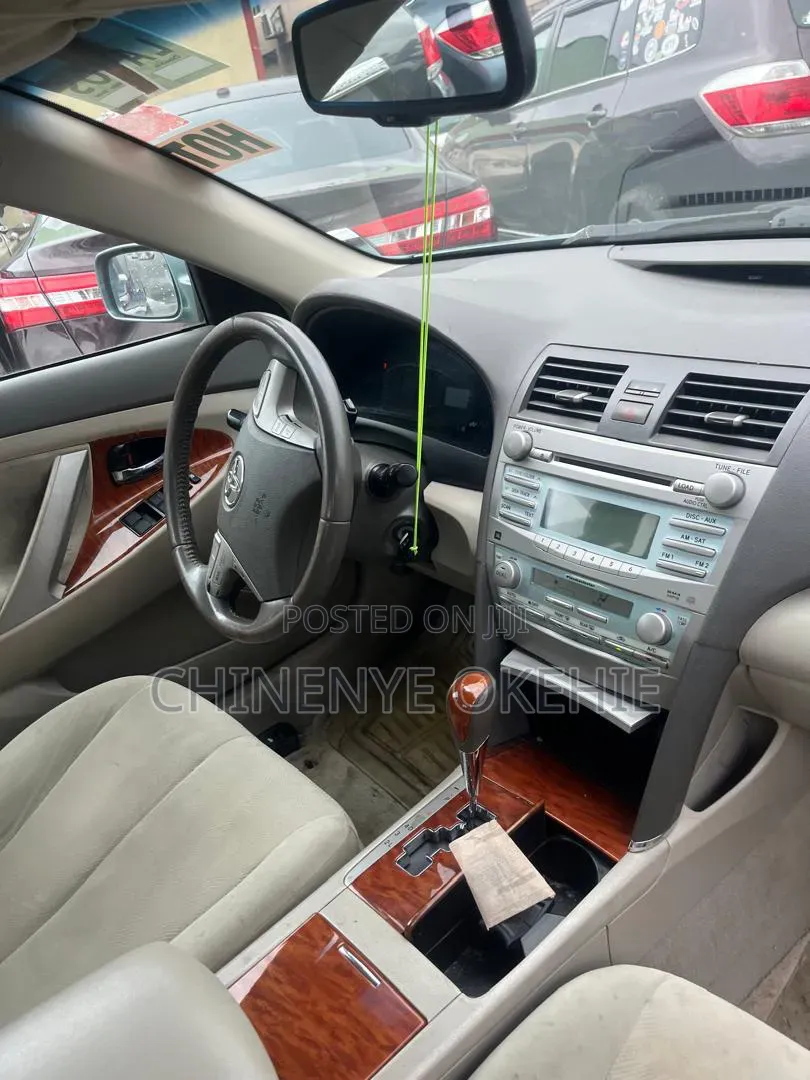 Toyota Camry 2009