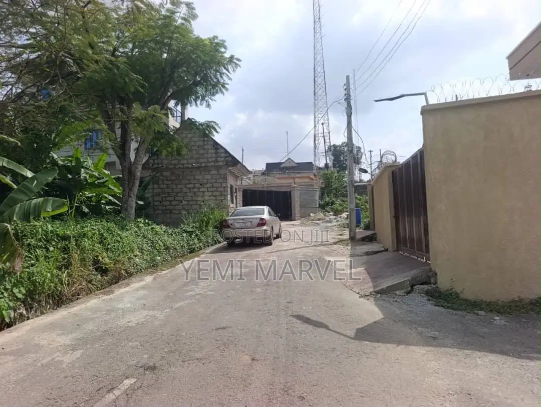 460 SQM at Federal Housing Estate, Ikolaba GRA, Ibadan