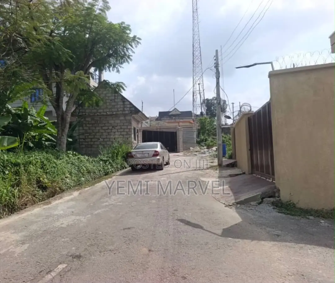 460 SQM at Federal Housing Estate, Ikolaba GRA, Ibadan