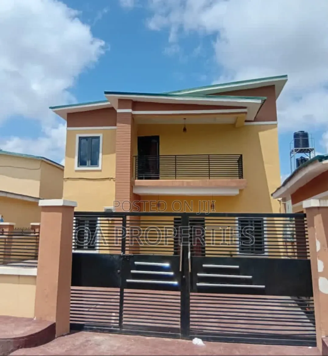 Furnished 3bdrm Duplex in S&T Jericho Gra for rent