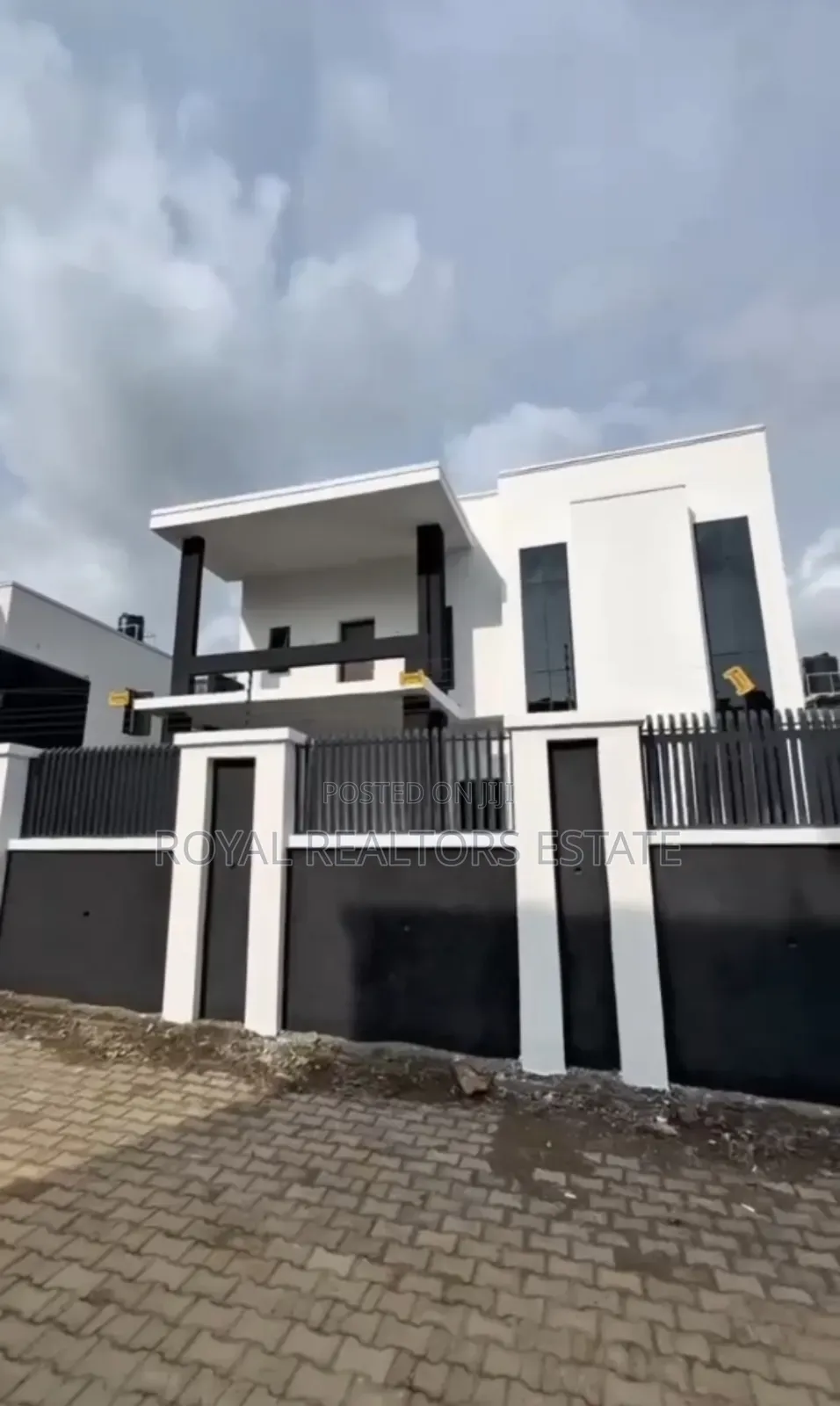 4bdrm Duplex in An Estate, Katampe Extension for rent