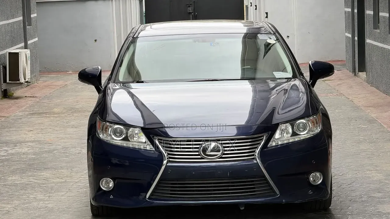 Lexus ES 350 FWD 2015 Blue