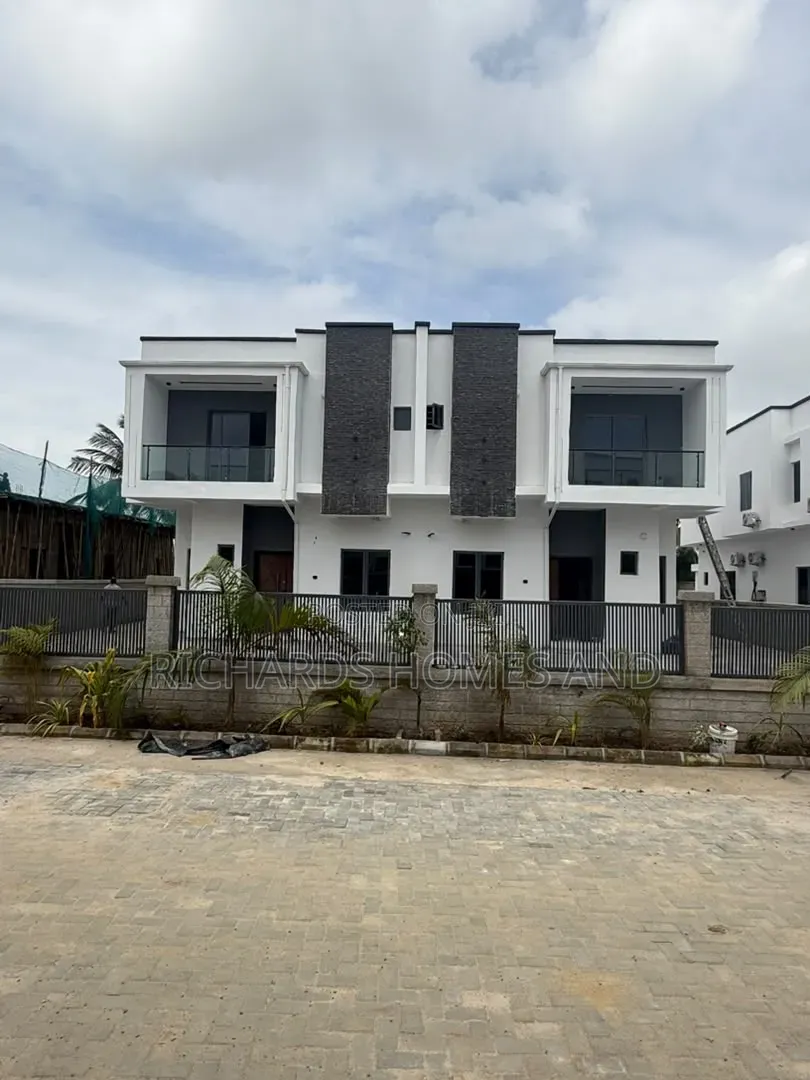 4bdrm Duplex in Victoria Garden City, VGC / Ajah for rent