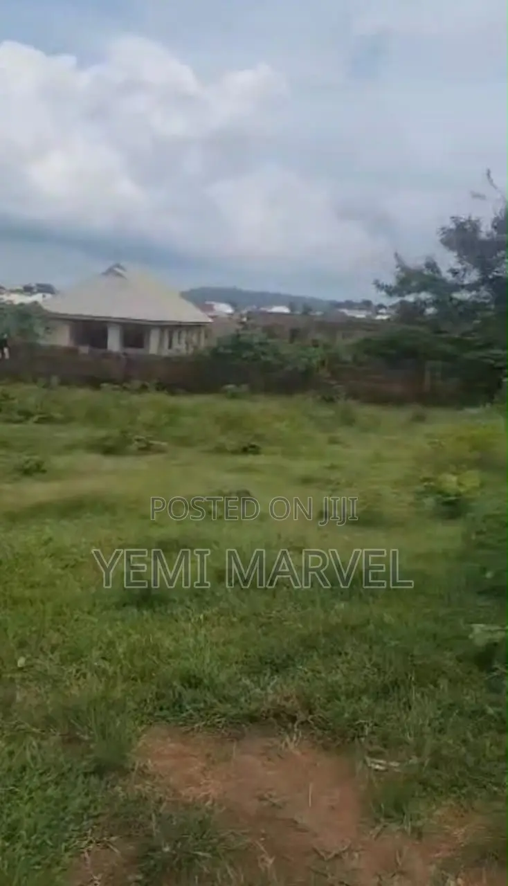 Fenced and Gated 911sqm of Land With C of O at Quarry, Asunle Road