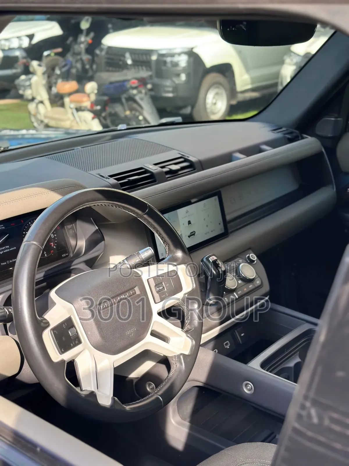 Land Rover Defender 2021 Blue