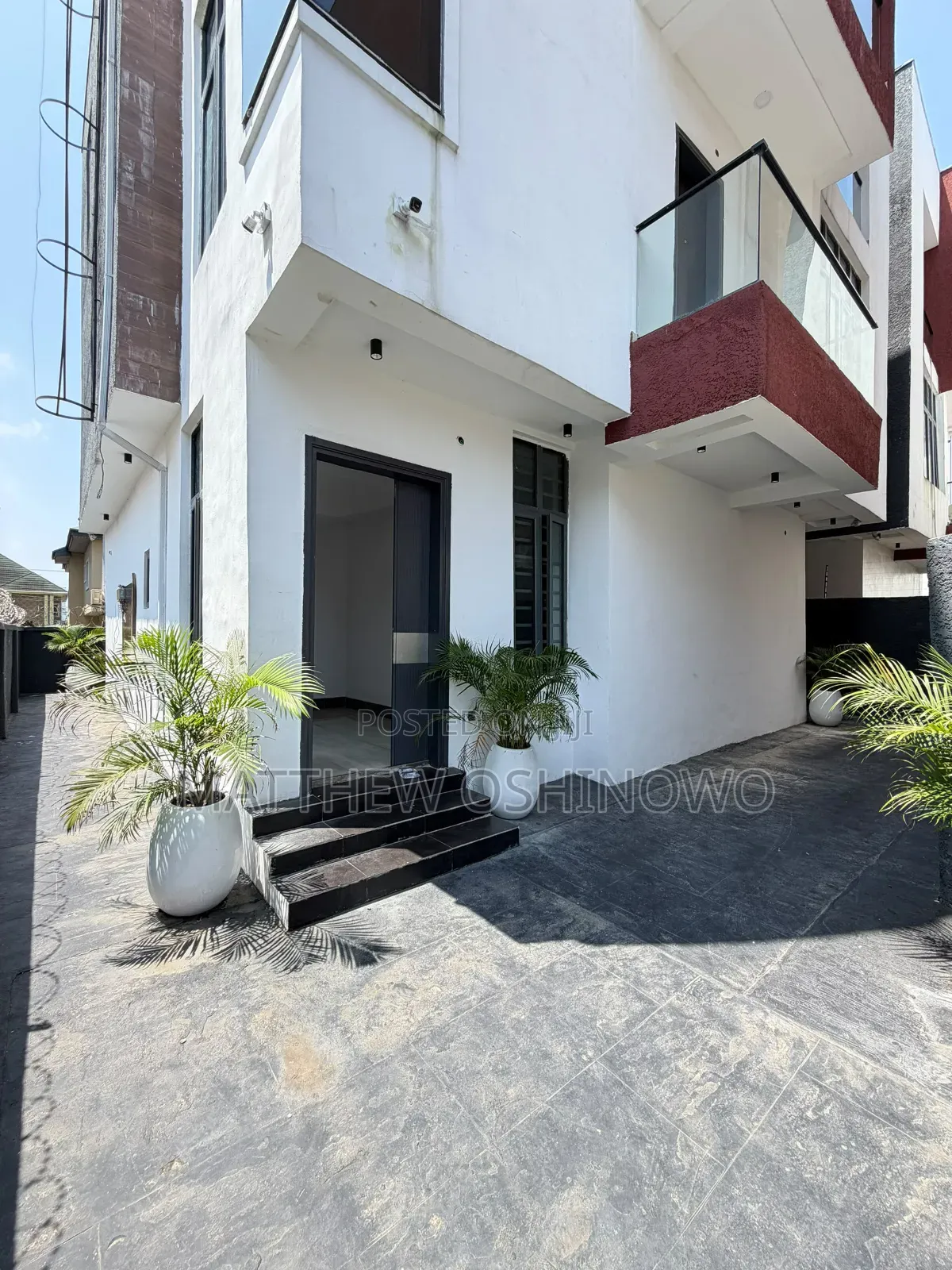 Furnished 5bdrm Duplex in Lekki for sale