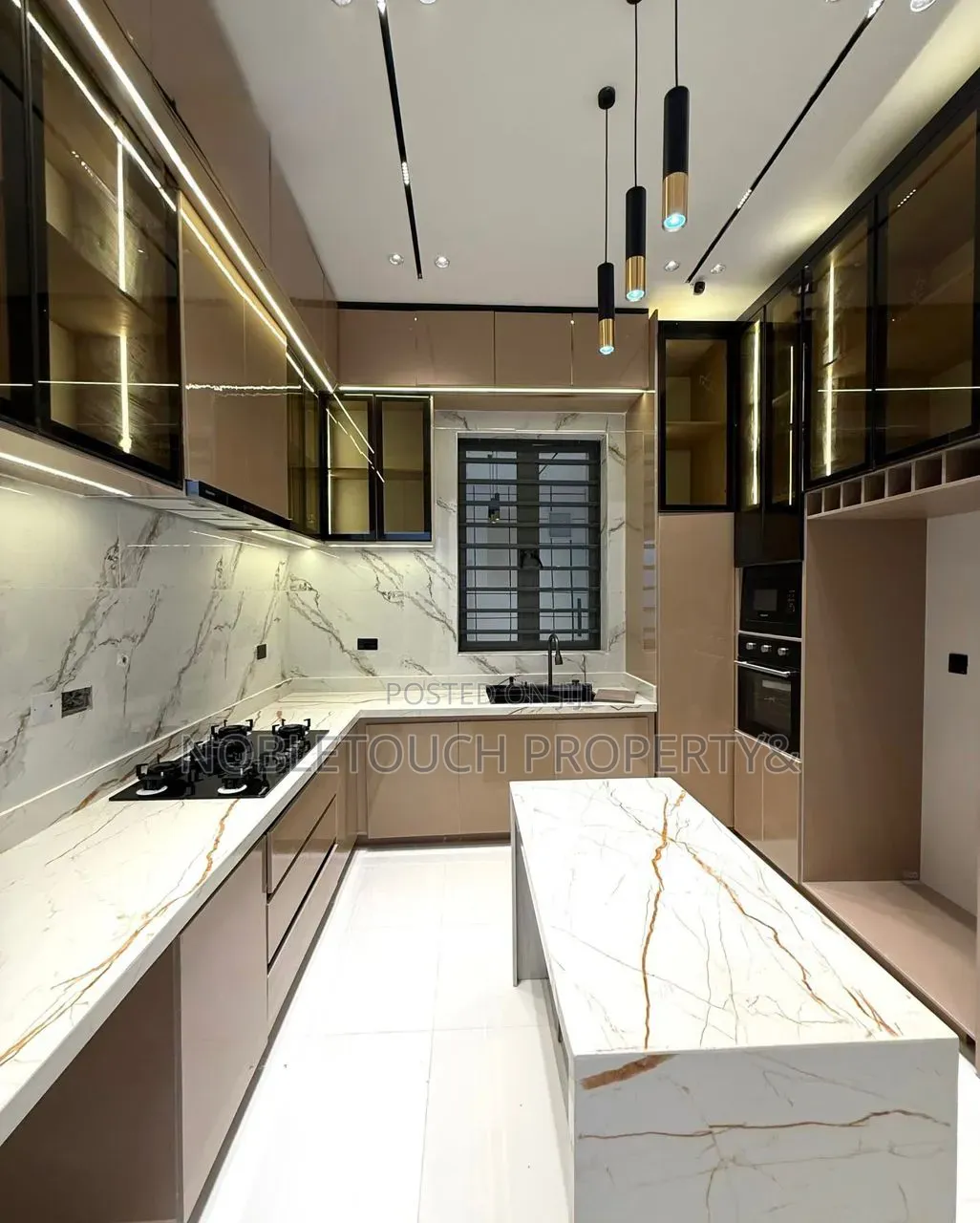 4bdrm Duplex in Ikota Lekki Lagos for sale