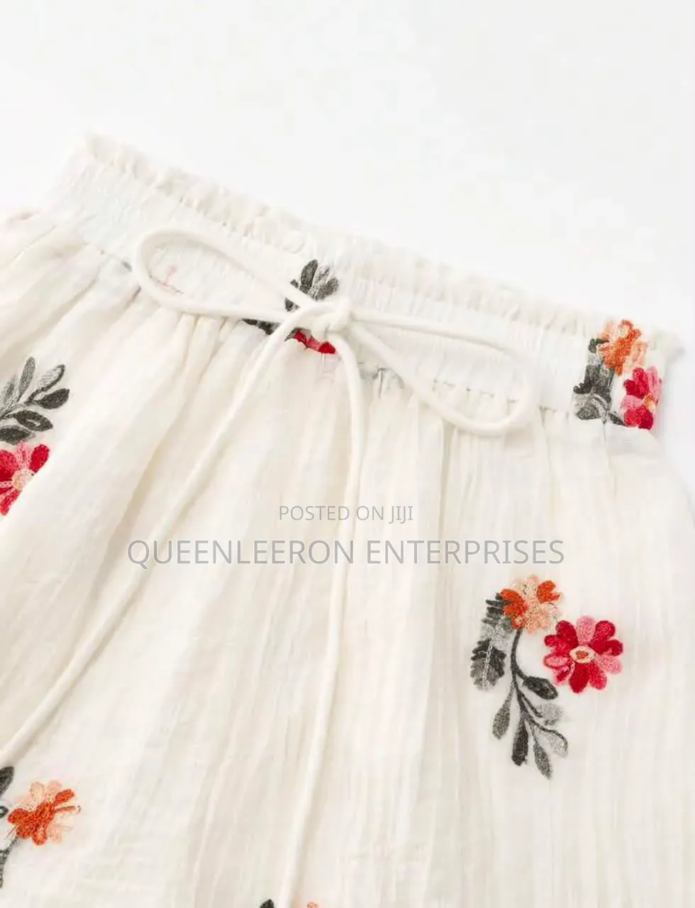 New in Luxury Ladies 2 Piece