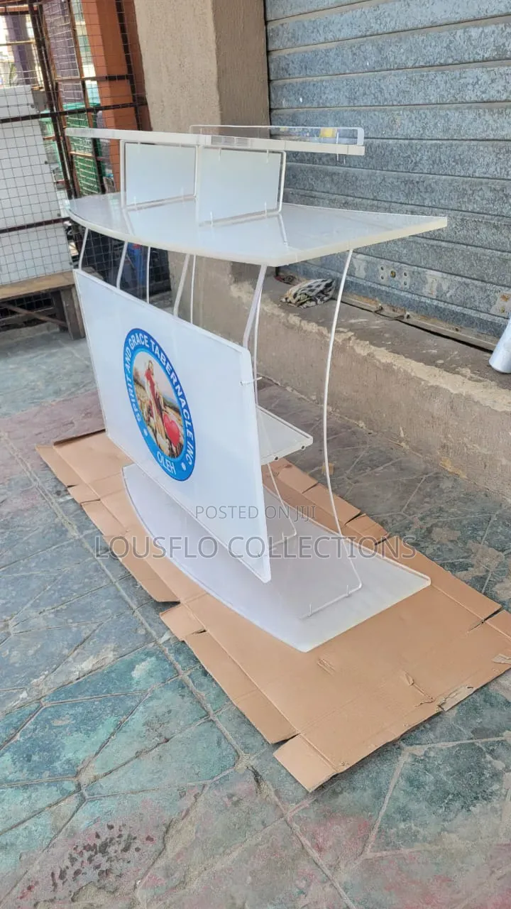 Your Big High Quality 20mm Acrylic Podium