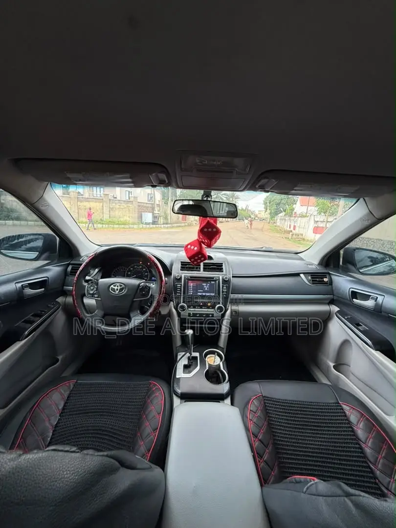 Toyota Camry 2014 Gray