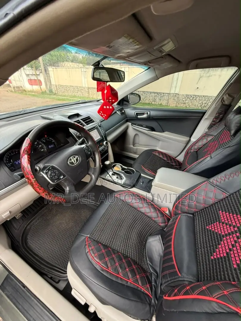 Toyota Camry 2014 Gray