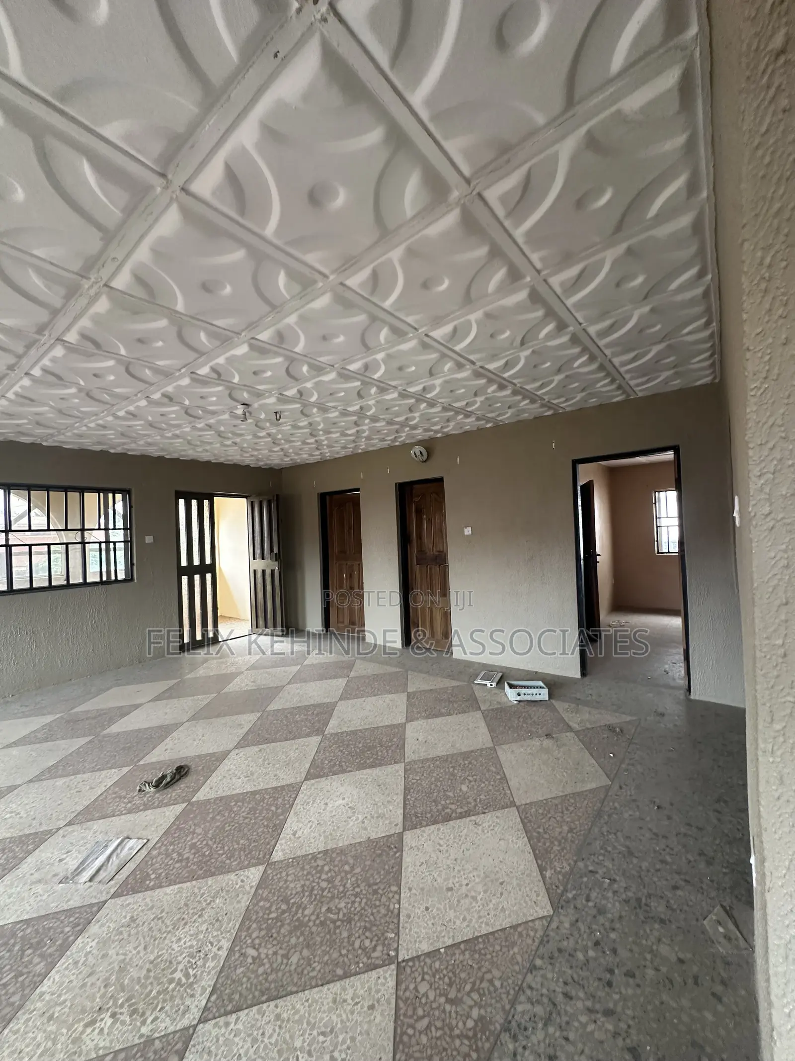 4bdrm Block of Flats in Alegongo Estate, Akobo for rent
