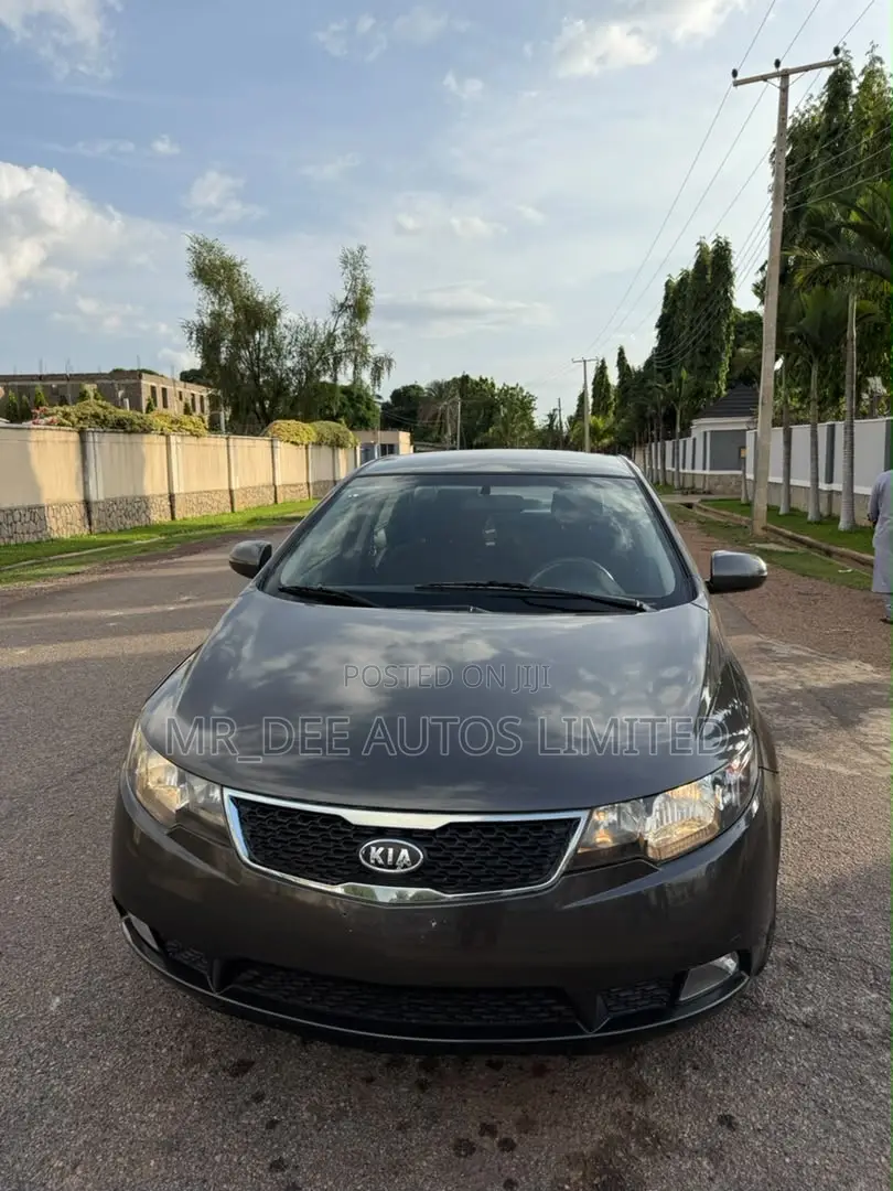 Kia Cerato 2013 Gray