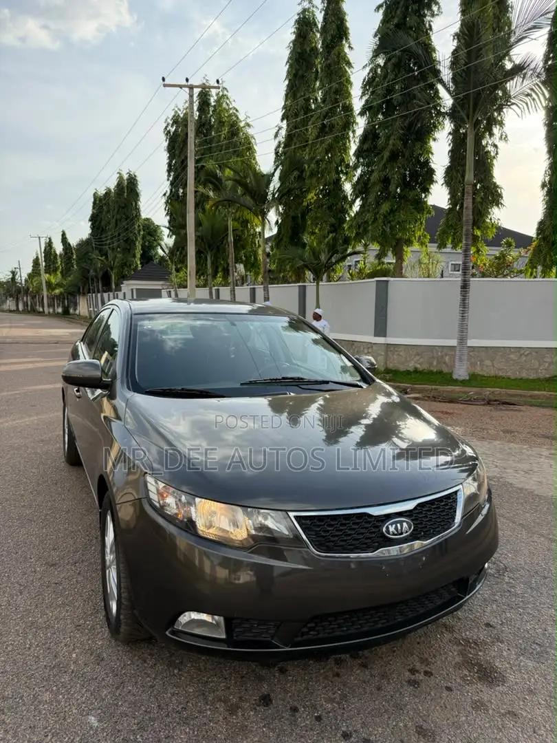 Kia Cerato 2013 Gray