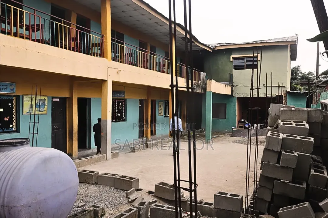 School Building on 578sqm by Caterpillar Ogba Ikeja Lagos