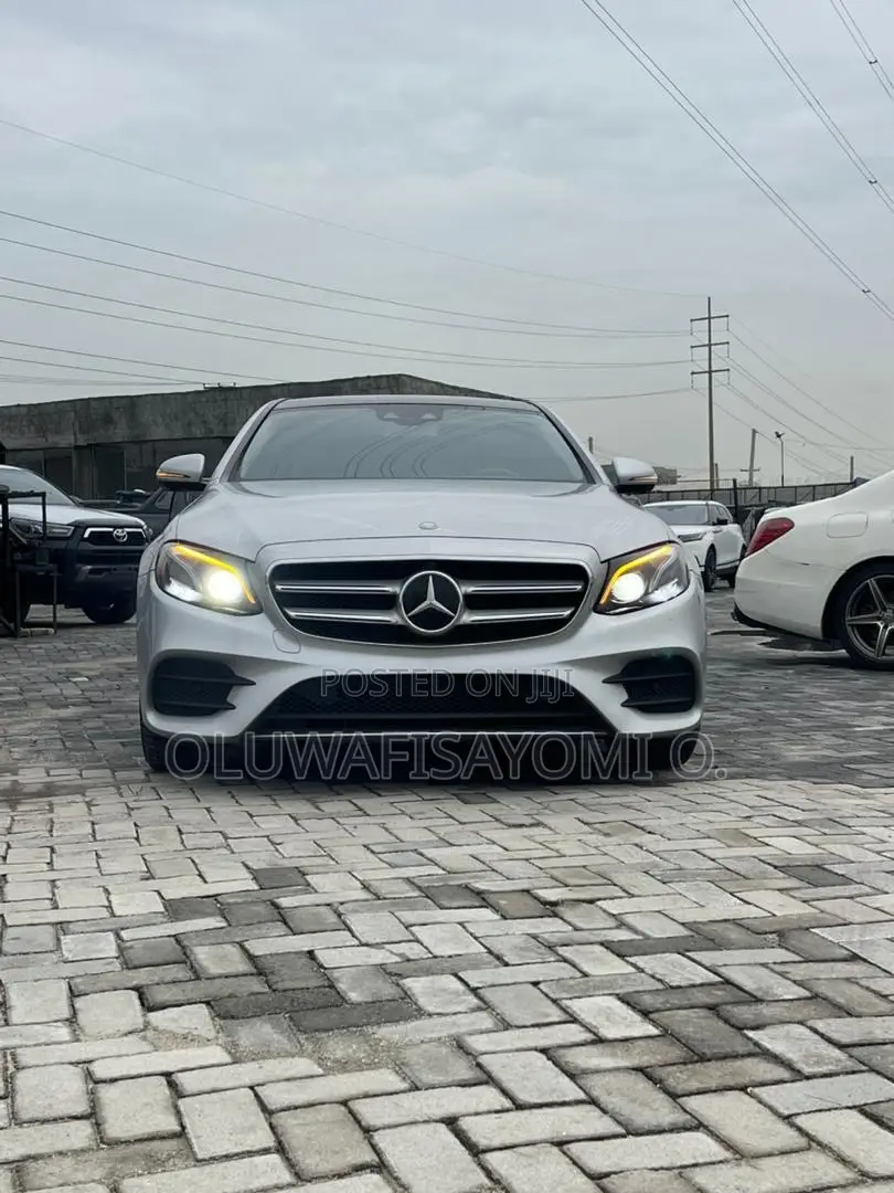 Mercedes-Benz E400 2017 Silver