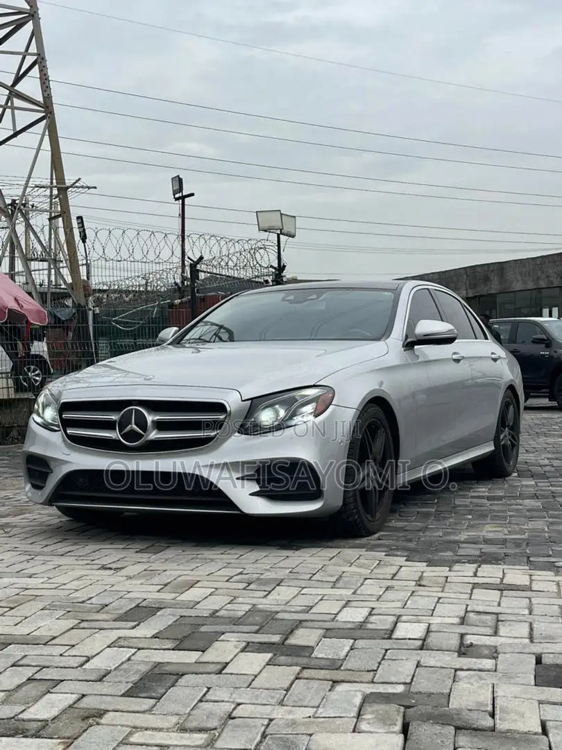 Mercedes-Benz E400 2017 Silver