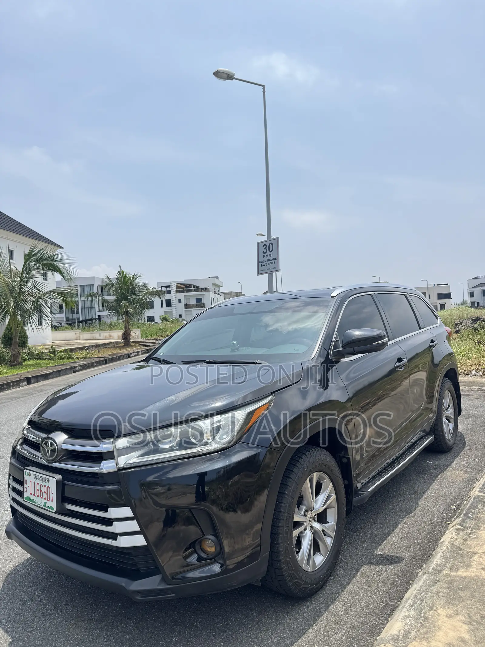 Toyota Highlander XLE 4dr SUV (3.5L 6cyl 6A) 2015 Black